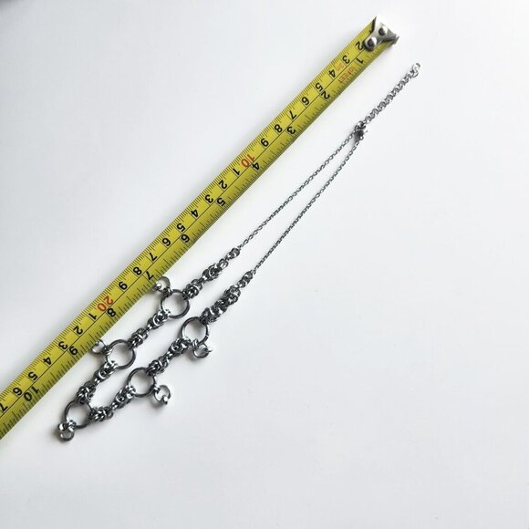Gothic chunky statement chain mail necklace with a small silver chain - Picture 6 of 7